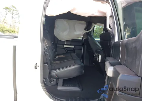 2020 Ford F-250 Lariat z USA, uszkodzony, nr VIN 1FT7W2BT8LEE56285